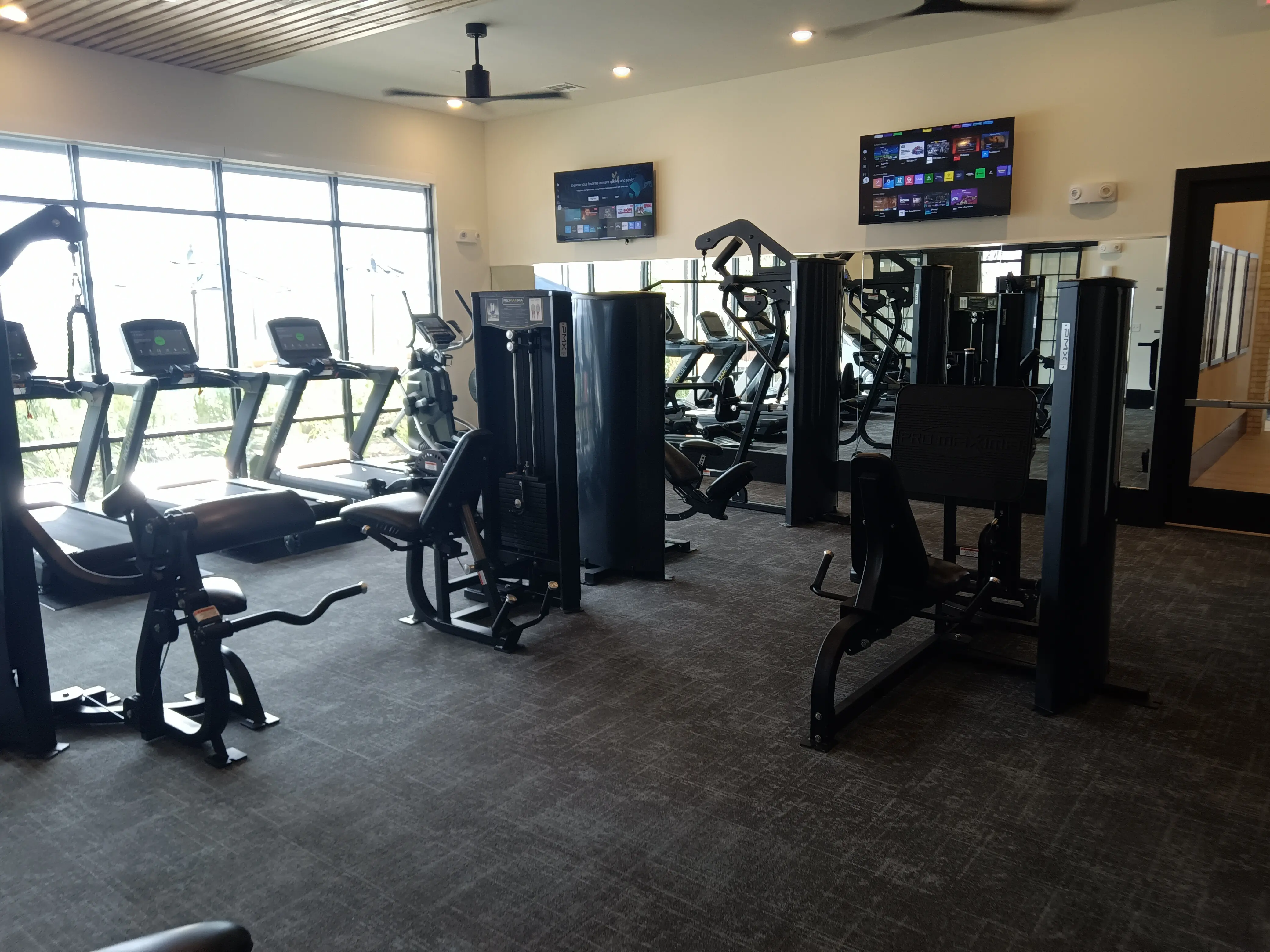 Gym Multi-point Maintenance